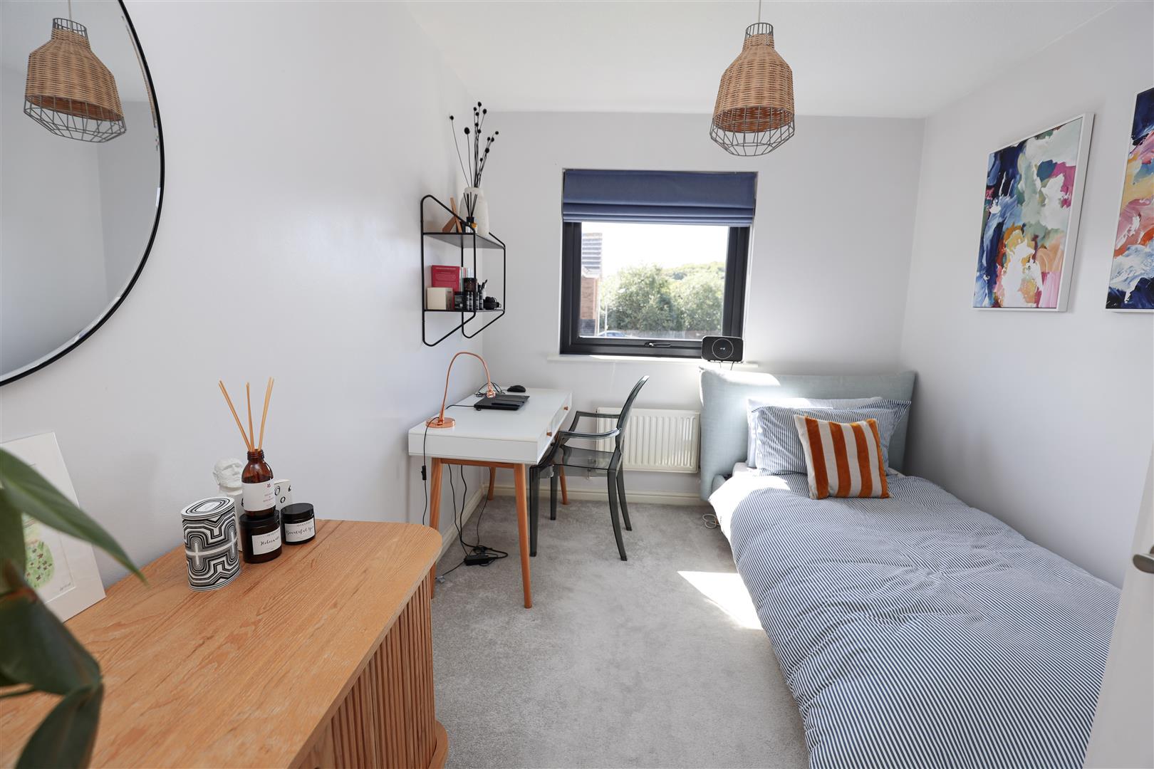 2 Heol Pilipala, Rhoose, Vale of Glamorgan, CF62 3LP